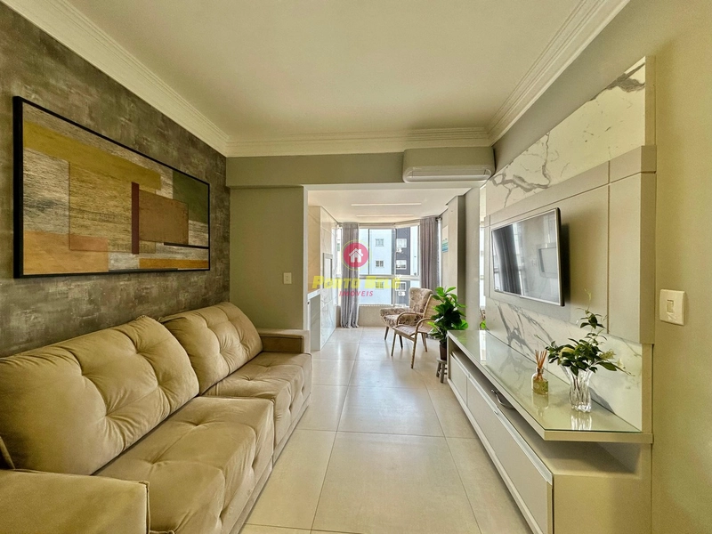 APARTAMENTO COM SACADA DE FRENTE!: 4ª foto da galeria de imagens do imóvel