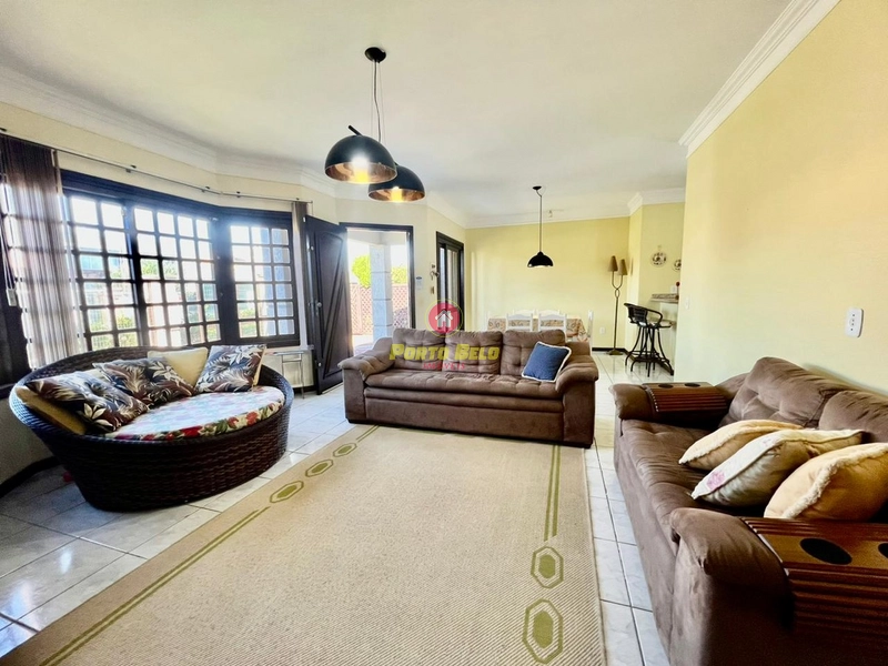 CASA Á VENDA EM ATALNTIDA SUL!: 4ª foto da galeria de imagens do imóvel
