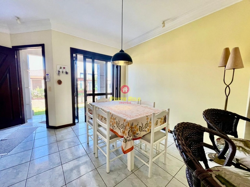 CASA Á VENDA EM ATALNTIDA SUL!: 11ª foto da galeria de imagens do imóvel