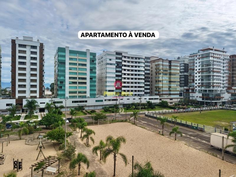 APARTAMENTO À VENDA EM CAPÃO DA CANOA EDIFÍCIO FRENTE PRAÇA: 2ª foto da galeria de imagens do imóvel