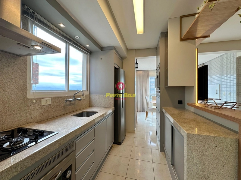 APARTAMENTO À VENDA COM VISTA PARA O MAR: 7ª foto da galeria de imagens do imóvel