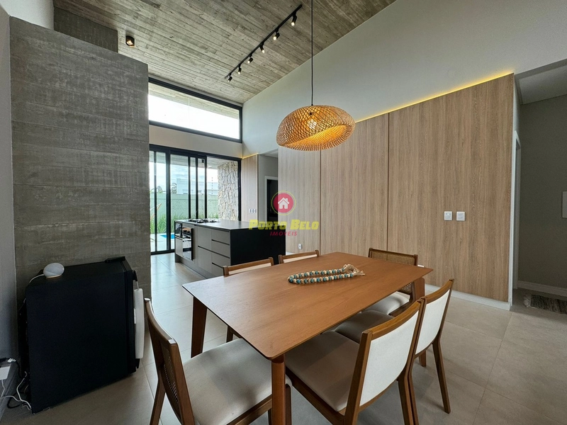 CASA Á VENDA !: 7ª foto da galeria de imagens do imóvel