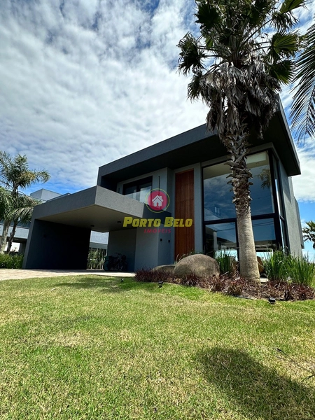 CASA Á VENDA: 1ª foto da galeria de imagens do imóvel