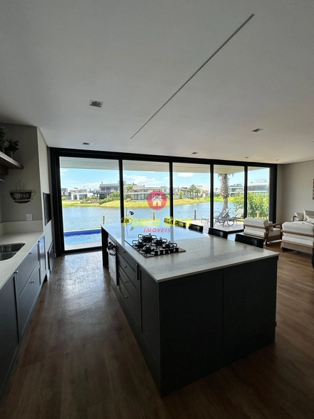 CASA Á VENDA: 8ª foto da galeria de imagens do imóvel