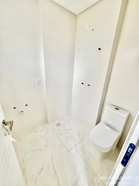 Apartamento PRONTO à 200m do mar: 11ª foto da galeria de imagens do imóvel