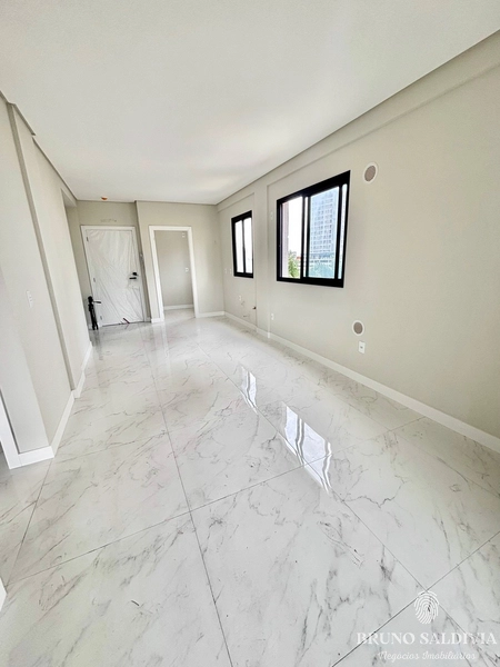 Apartamento PRONTO à 200m do mar: 5ª foto da galeria de imagens do imóvel