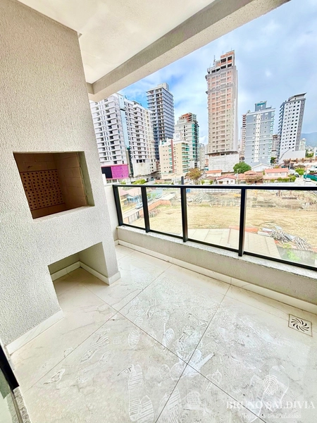 Apartamento PRONTO à 200m do mar: 3ª foto da galeria de imagens do imóvel