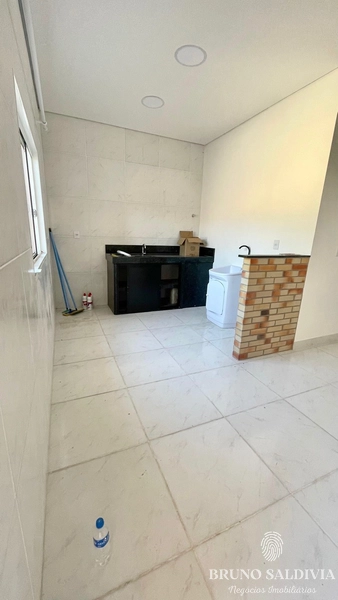 : 2ª foto da galeria de imagens do imóvel