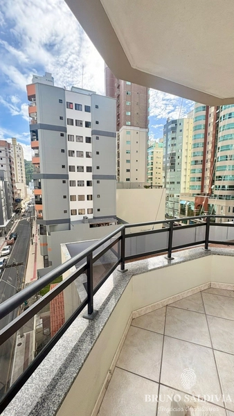 Apartamento à 250m do mar em Balneário Camboriú: 10ª foto da galeria de imagens do imóvel