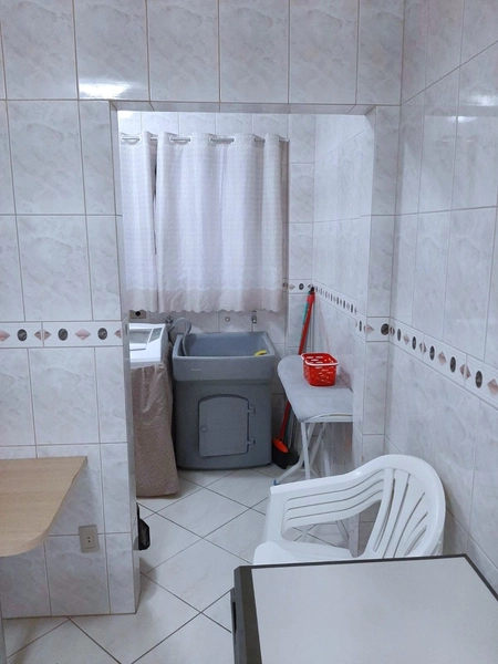 Amplo Apartamento a 200m da praia: 3ª foto da galeria de imagens do imóvel