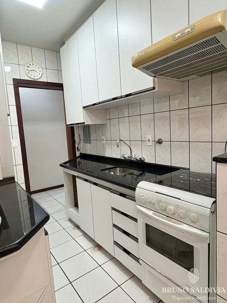 Apartamento á 30m do mar: 4ª foto da galeria de imagens do imóvel