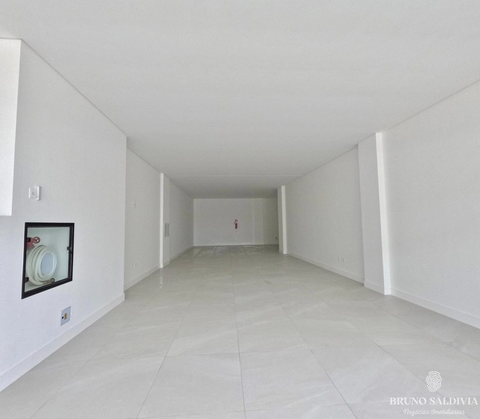 Sala Comercial - Torre di Giuseppe: 4ª foto da galeria de imagens do imóvel