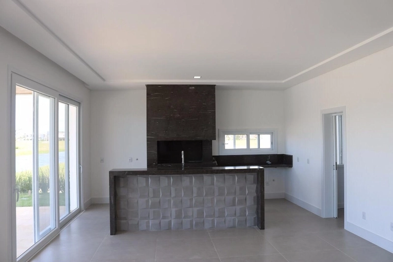 Ótima casa à venda no condomínio Enseada: 6ª foto da galeria de imagens do imóvel