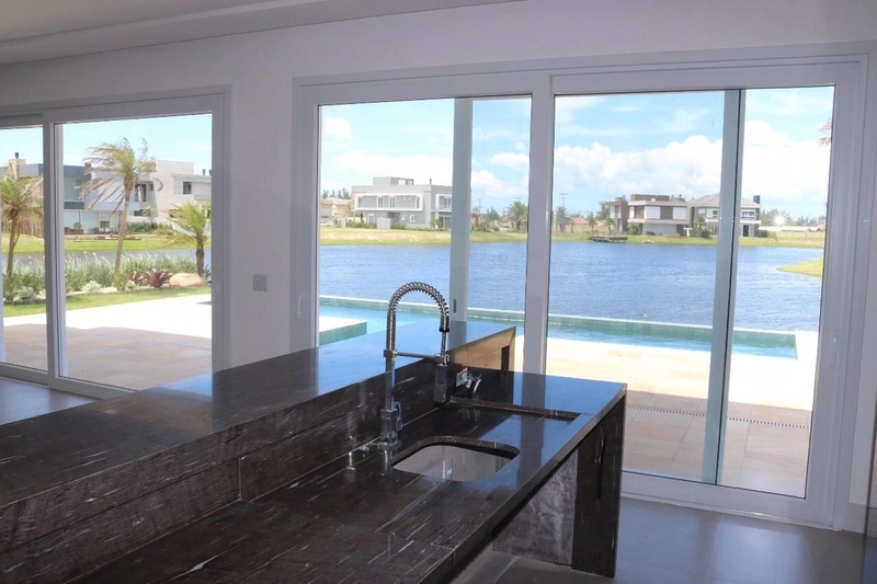 Ótima casa à venda no condomínio Enseada: 9ª foto da galeria de imagens do imóvel