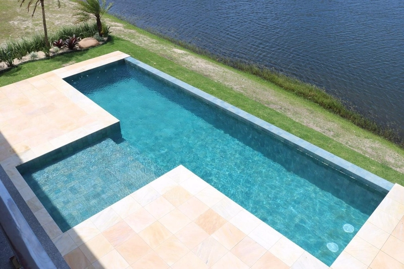 Ótima casa à venda no condomínio Enseada: 2ª foto da galeria de imagens do imóvel