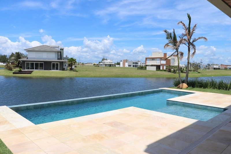 Ótima casa à venda no condomínio Enseada: 7ª foto da galeria de imagens do imóvel