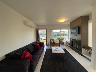 Casa à venda no condomínio Enseada: 8ª foto da galeria de imagens do imóvel