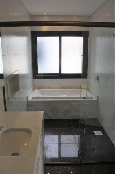 Casa à venda no condomínio Enseada: 31ª foto da galeria de imagens do imóvel