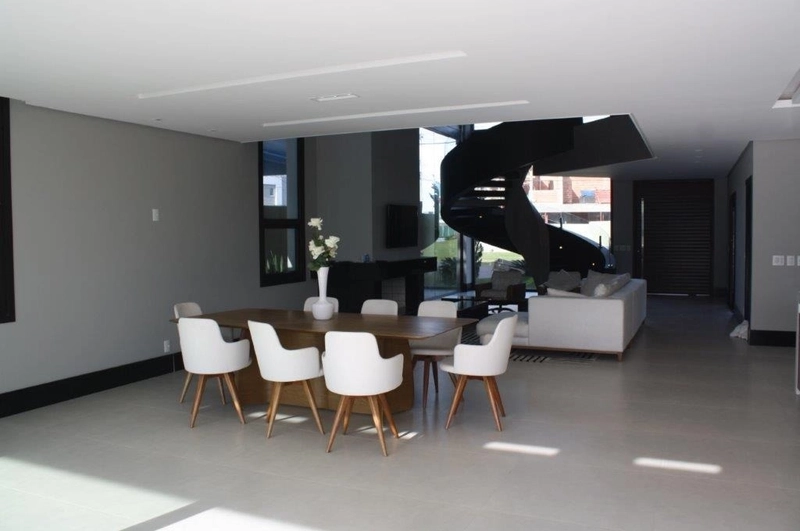 Casa à venda no condomínio Enseada: 5ª foto da galeria de imagens do imóvel