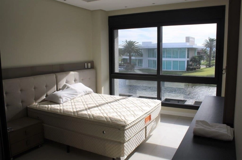 Casa à venda no condomínio Enseada: 28ª foto da galeria de imagens do imóvel