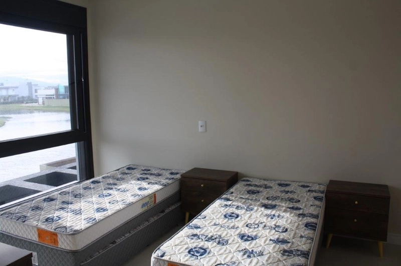 Casa à venda no condomínio Enseada: 33ª foto da galeria de imagens do imóvel