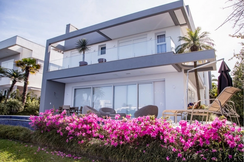 Casa à venda no condomínio Enseada: 2ª foto da galeria de imagens do imóvel