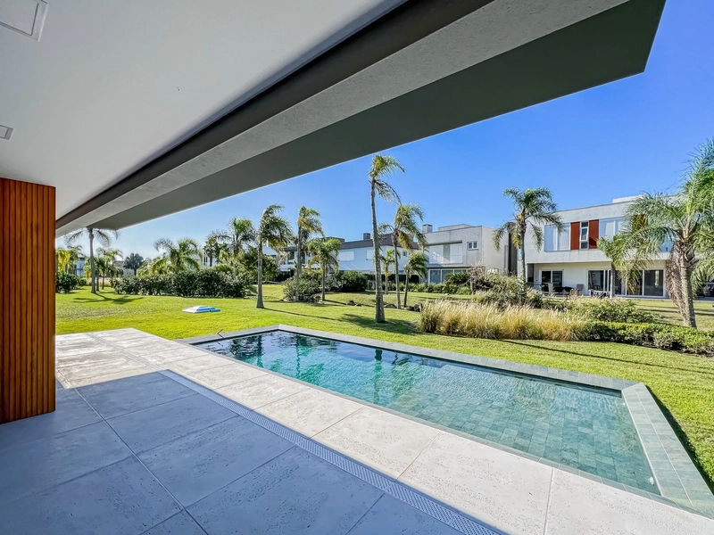 Casa à venda no condomínio Enseada: 18ª foto da galeria de imagens do imóvel