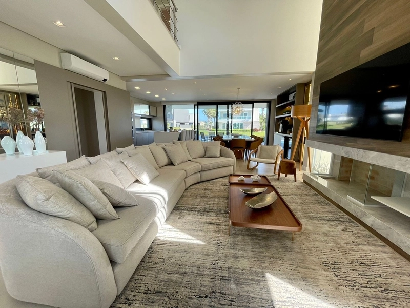 Casa à venda no condomínio Enseada: 5ª foto da galeria de imagens do imóvel