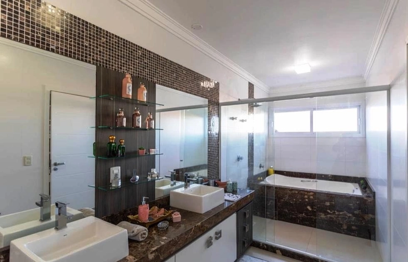 Bela casa à venda no condomínio Enseada: 31ª foto da galeria de imagens do imóvel