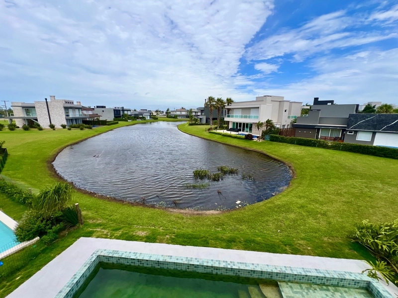 Casa à venda no condomínio Enseada: 15ª foto da galeria de imagens do imóvel