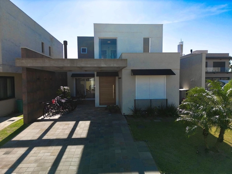 Casa à venda no condomínio Blue: 1ª foto da galeria de imagens do imóvel