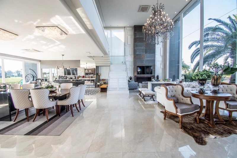 Mansão à venda no condomínio Enseada: 2ª foto da galeria de imagens do imóvel