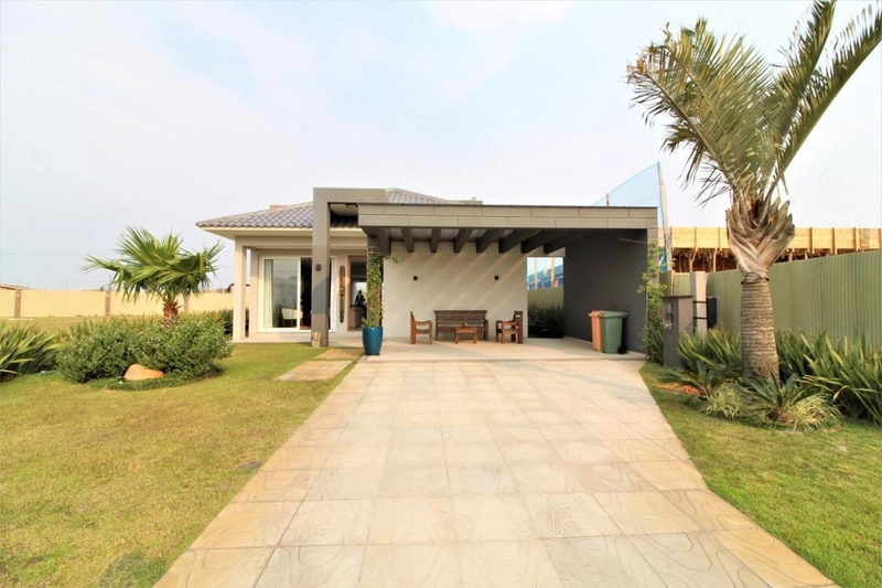 Casa à venda no condomínio Riviera: 2ª foto da galeria de imagens do imóvel