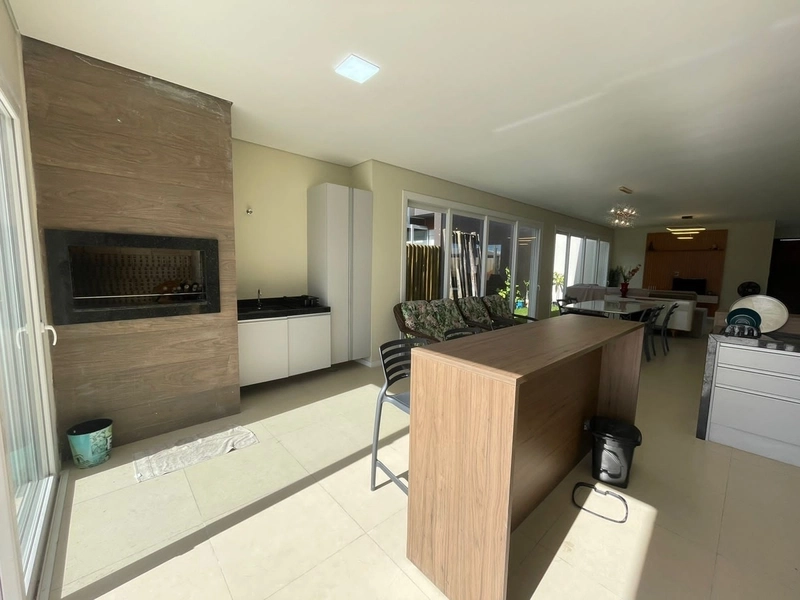 Casa à venda no condomínio Riviera: 2ª foto da galeria de imagens do imóvel