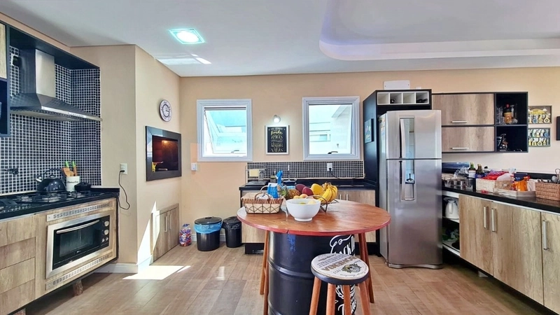 Casa à venda no condomínio Las Palmas: 10ª foto da galeria de imagens do imóvel