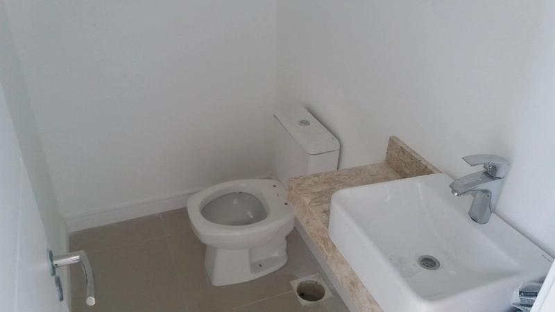 Casa à venda no condomínio Dubai: 7ª foto da galeria de imagens do imóvel