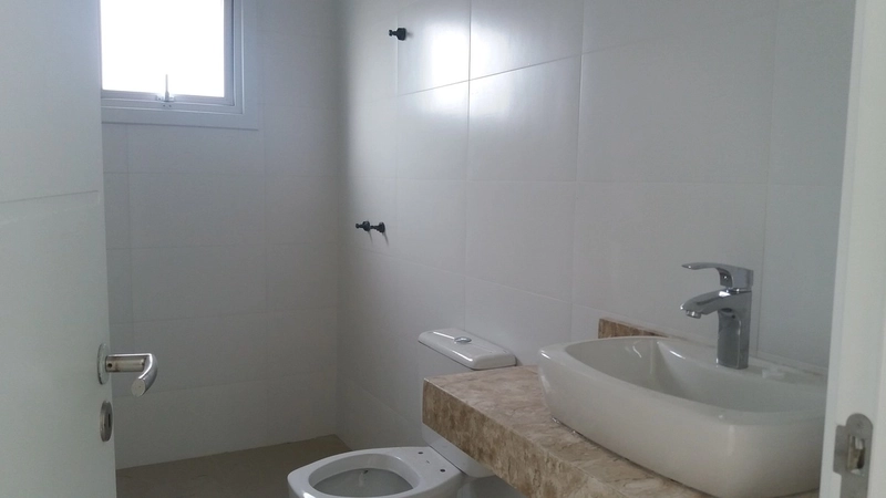 Casa à venda no condomínio Dubai: 11ª foto da galeria de imagens do imóvel