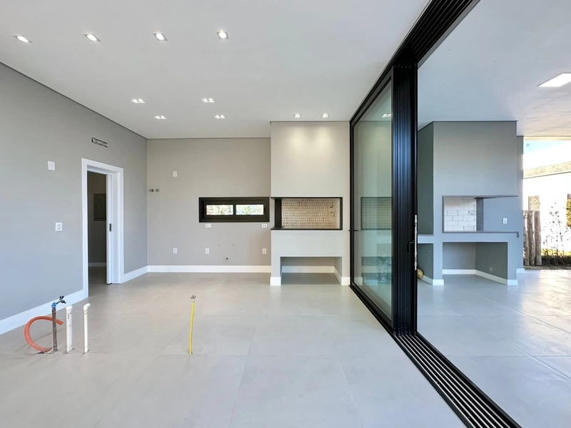 Casa à venda no condomínio Dubai: 42ª foto da galeria de imagens do imóvel