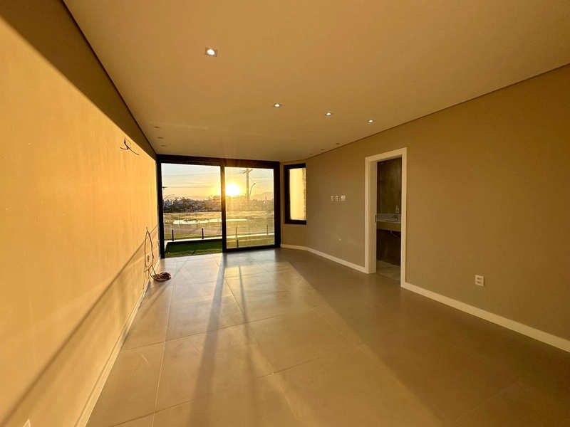 Casa à venda no condomínio Dubai: 50ª foto da galeria de imagens do imóvel