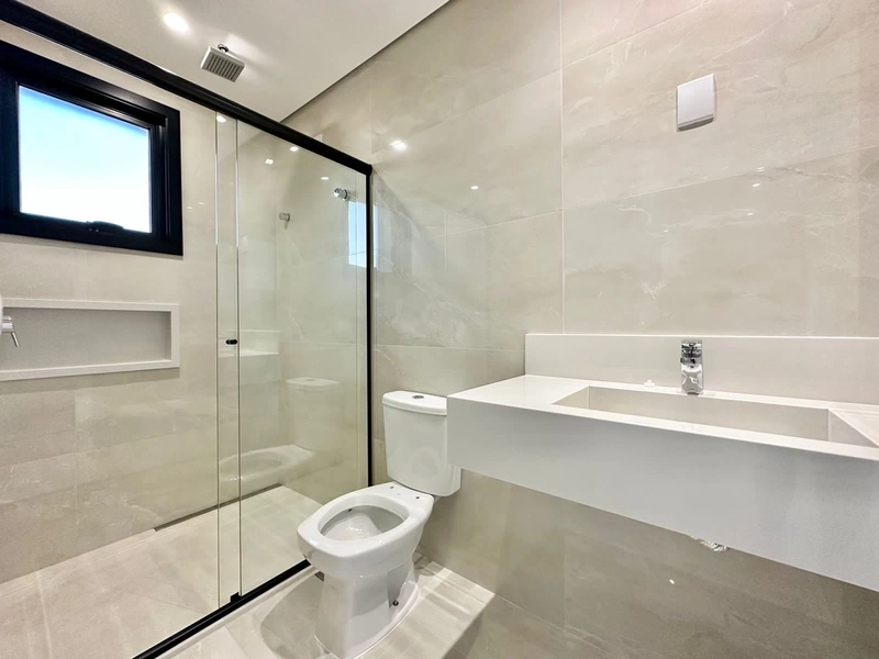 Casa à venda no condomínio Dubai: 52ª foto da galeria de imagens do imóvel