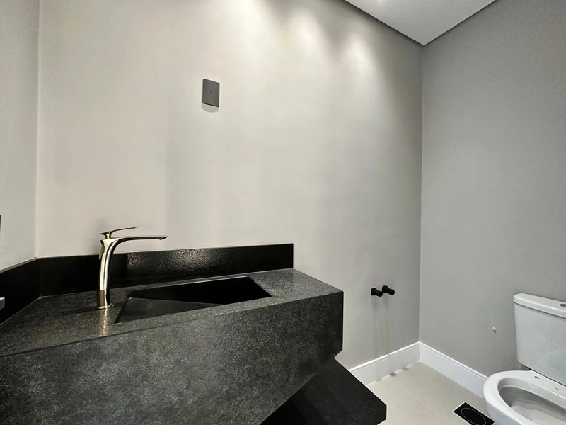 Casa à venda no condomínio Dubai: 45ª foto da galeria de imagens do imóvel