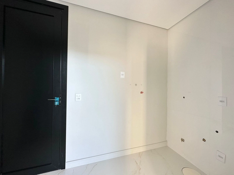 Casa à venda no condomínio Dubai: 13ª foto da galeria de imagens do imóvel