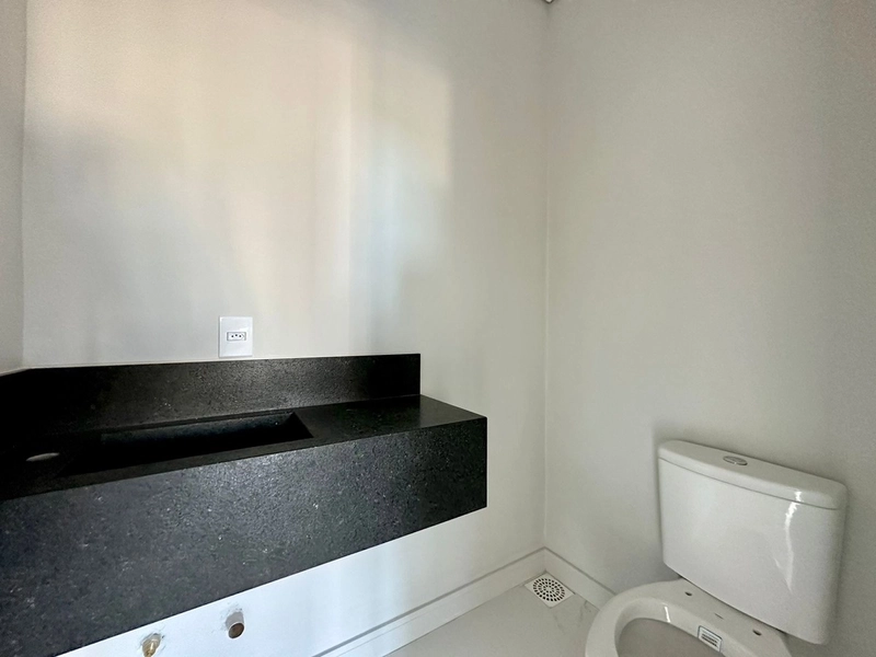 Casa à venda no condomínio Dubai: 6ª foto da galeria de imagens do imóvel