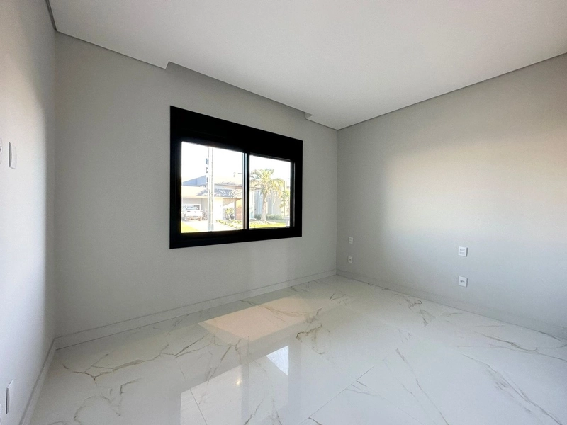 Casa à venda no condomínio Dubai: 9ª foto da galeria de imagens do imóvel