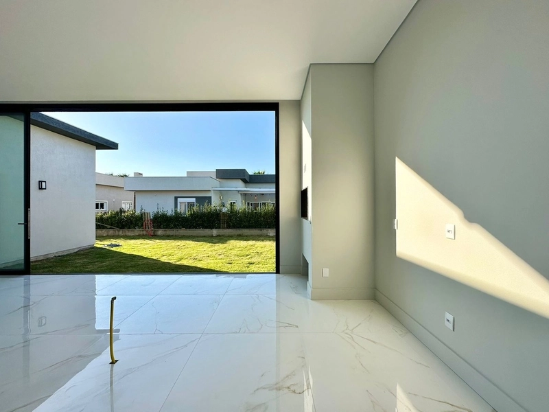 Casa à venda no condomínio Dubai: 17ª foto da galeria de imagens do imóvel