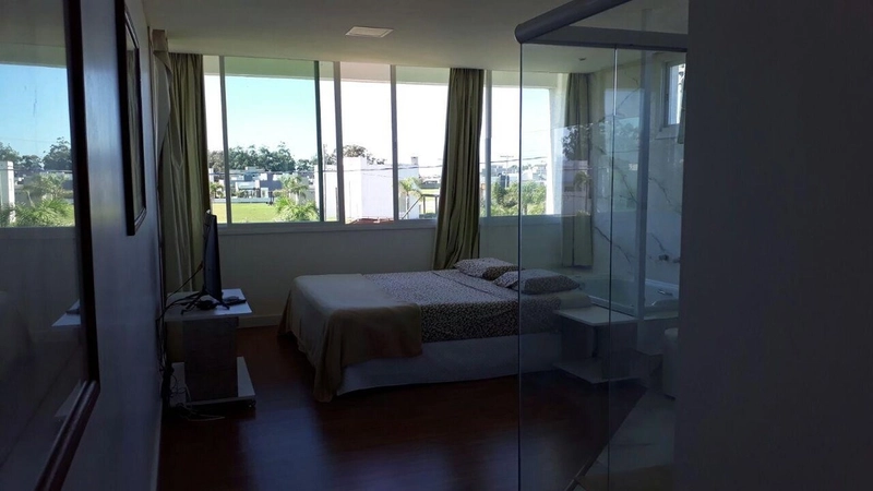 Casa à venda no condomínio Dubai: 11ª foto da galeria de imagens do imóvel