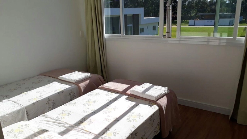 Casa à venda no condomínio Dubai: 14ª foto da galeria de imagens do imóvel