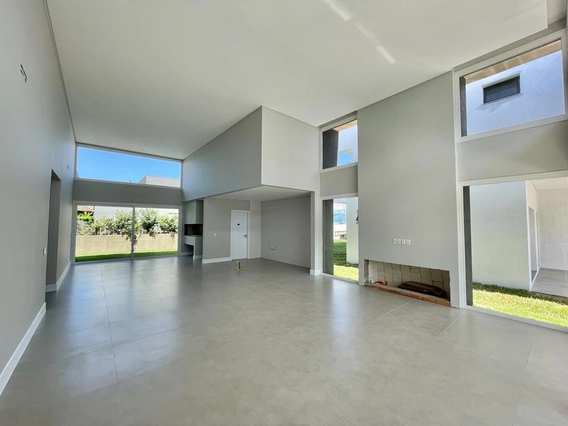 Casa à venda no condomínio Dubai: 4ª foto da galeria de imagens do imóvel