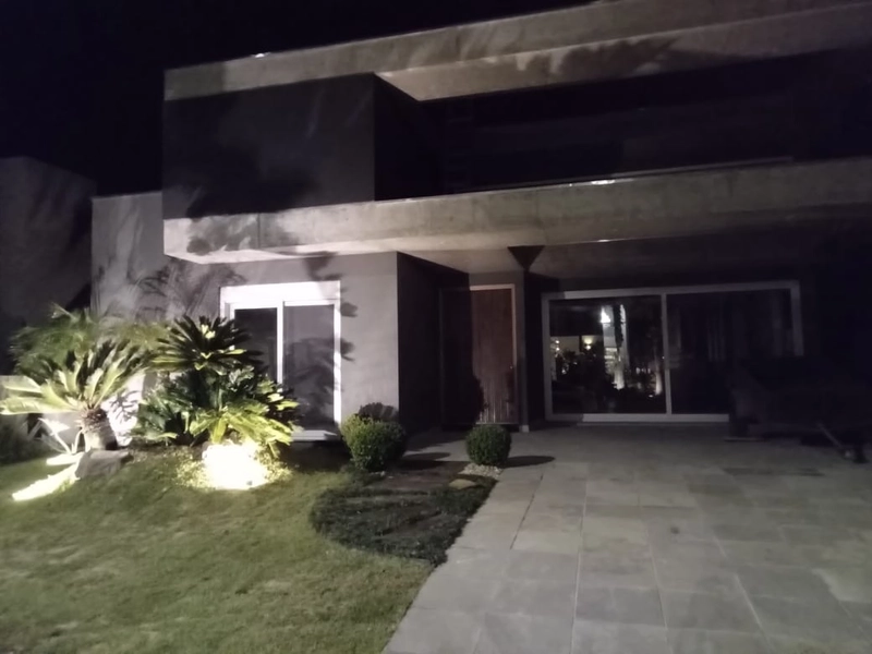 Casa à venda no condomínio Dubai: 21ª foto da galeria de imagens do imóvel