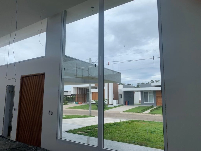 Casa à venda no condomínio Dubai: 12ª foto da galeria de imagens do imóvel